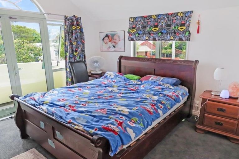 Photo of property in 72 Penrose Street, Woburn, Lower Hutt, 5010