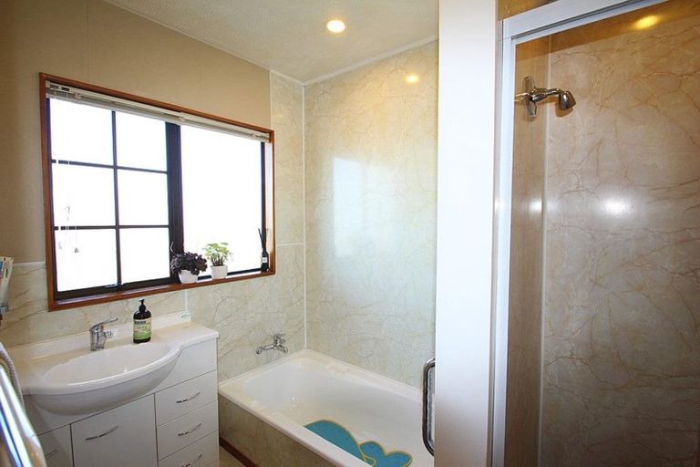 Photo of property in 17 Margaret Street, Gore, 9710