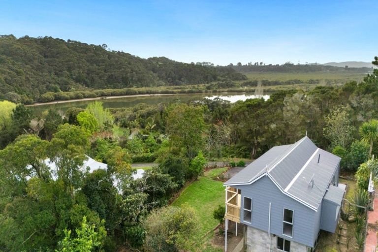 Photo of property in 85c Yorke Road, Haruru, 0204