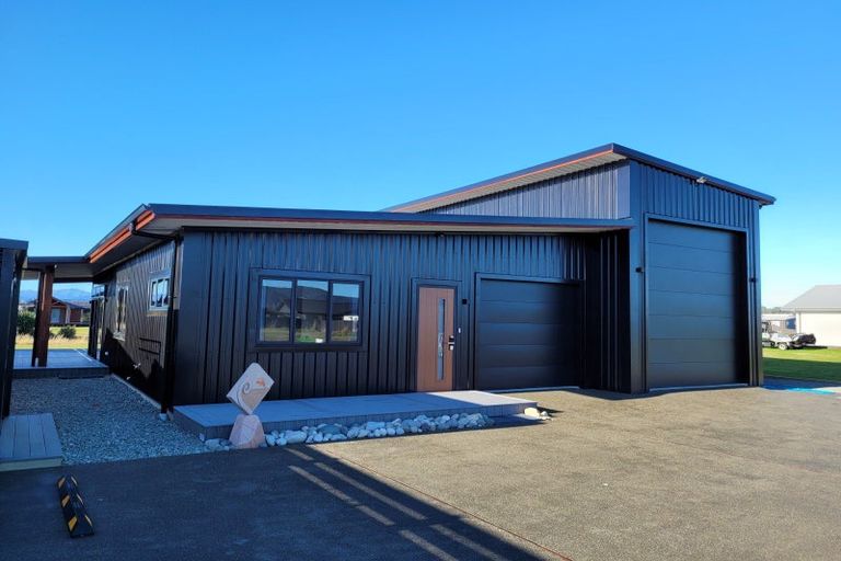 Photo of property in 6 Wapiti Drive, Te Anau, 9600