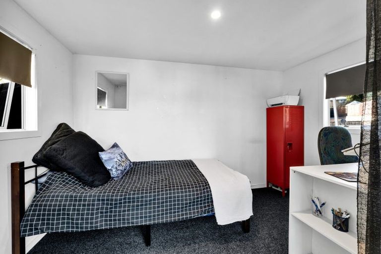 Photo of property in 78 Ngamotu Road, Spotswood, New Plymouth, 4310