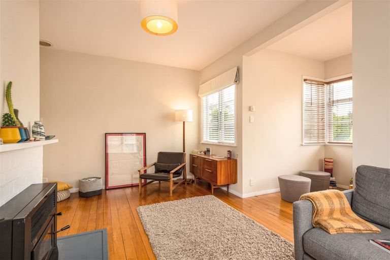 Photo of property in 8 Kitchener Place, Opawa, Christchurch, 8023