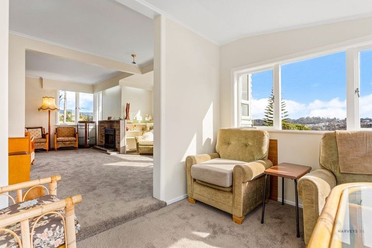 Photo of property in 14 Pine Avenue, Henderson, Auckland, 0612