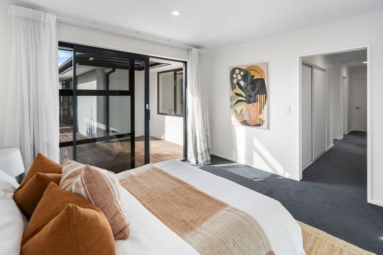 Photo of property in 25 Malaga Crescent, Harewood, Christchurch, 8051