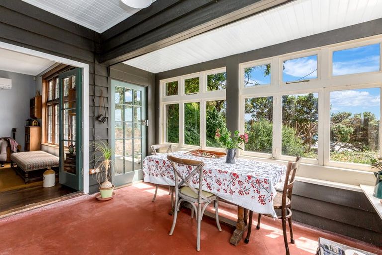Photo of property in 455 Muritai Road, Eastbourne, Lower Hutt, 5013