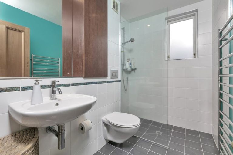 Photo of property in 12 High Street, Devonport, Auckland, 0624