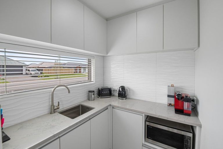 Photo of property in 8 Spirit Terrace, Rolleston, 7615