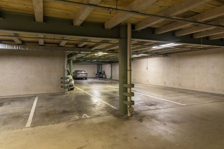 Photo of property in Republic Apartments, 4h/11 Tennyson Street, Te Aro, Wellington, 6011