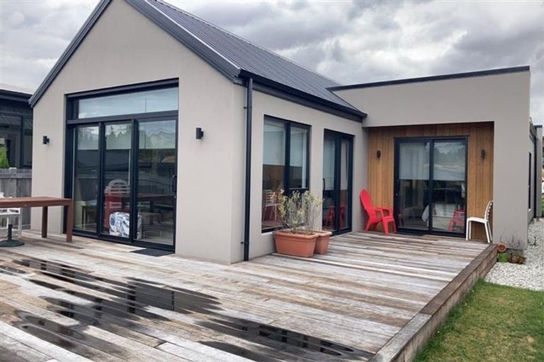 Photo of property in 79 Farrant Drive, Wanaka, 9305