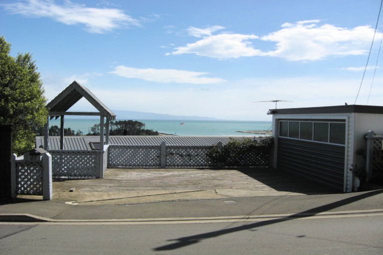 Photo of property in 29 Richardson Street, Britannia Heights, Nelson, 7010