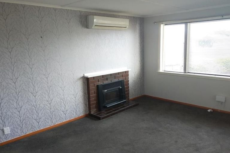 Photo of property in 19 Pembroke Street, Highbury, Palmerston North, 4412