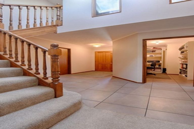 Photo of property in 65 Ruia Street, Gore, 9710