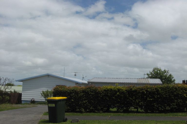 Photo of property in 145 Finlayson Avenue, Clendon Park, Auckland, 2103