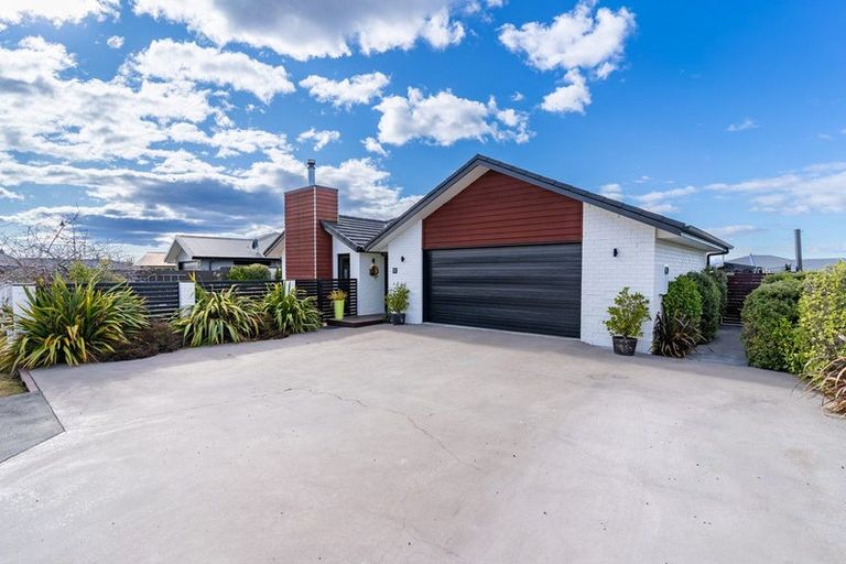 Photo of property in 11 Lakeland Avenue, Twizel, 7901