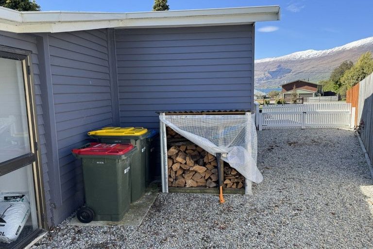 Photo of property in 23 Wesney Terrace, Kingston, Athol, 9793