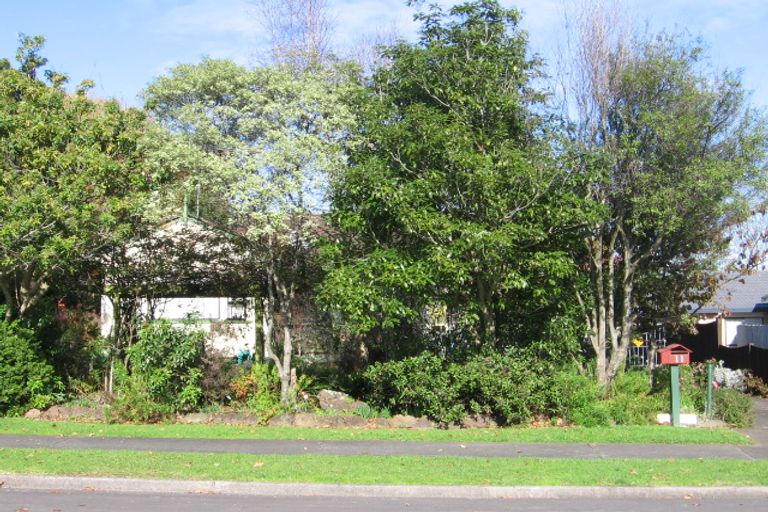 Photo of property in 11 Aronia Way, Goodwood Heights, Auckland, 2105