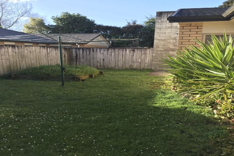 Photo of property in 70c Kayes Road, Pukekohe, 2120