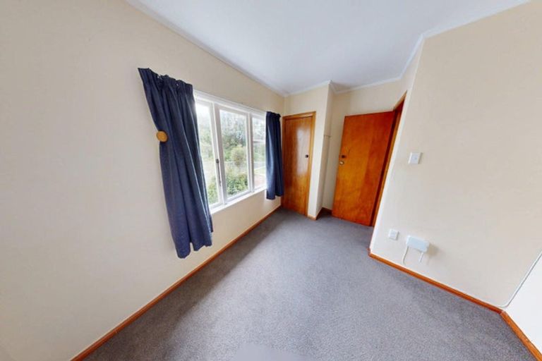 Photo of property in 11 Renfrew Place, Highbury, Palmerston North, 4412