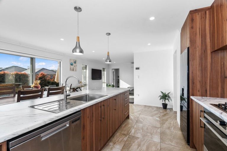 Photo of property in 17 Ohau Crescent, Tikipunga, Whangarei, 0112