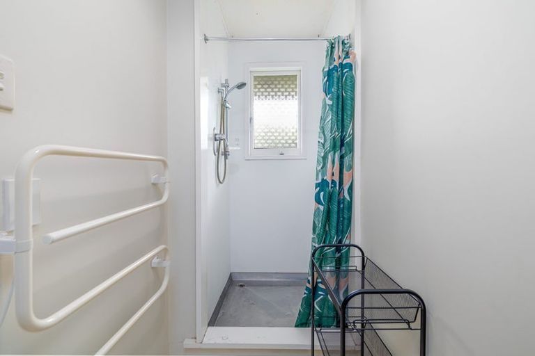 Photo of property in 32 Bucknell Street, Sockburn, Christchurch, 8042