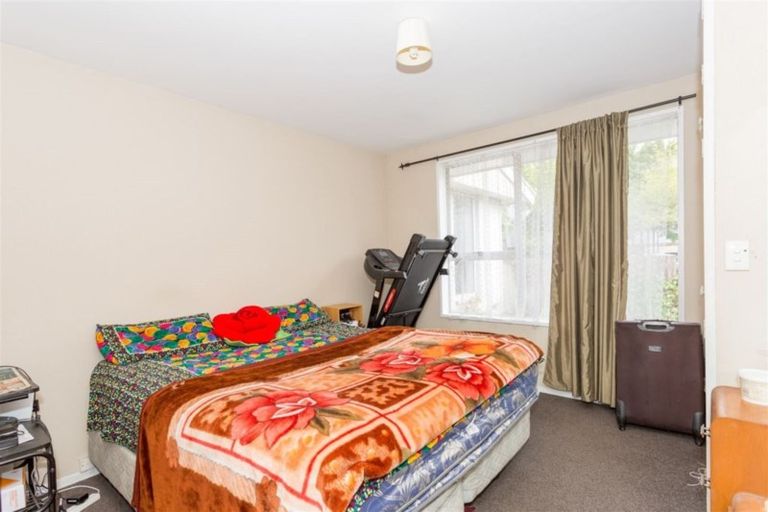 Photo of property in 2/171 Clarence Street, Riccarton, Christchurch, 8011