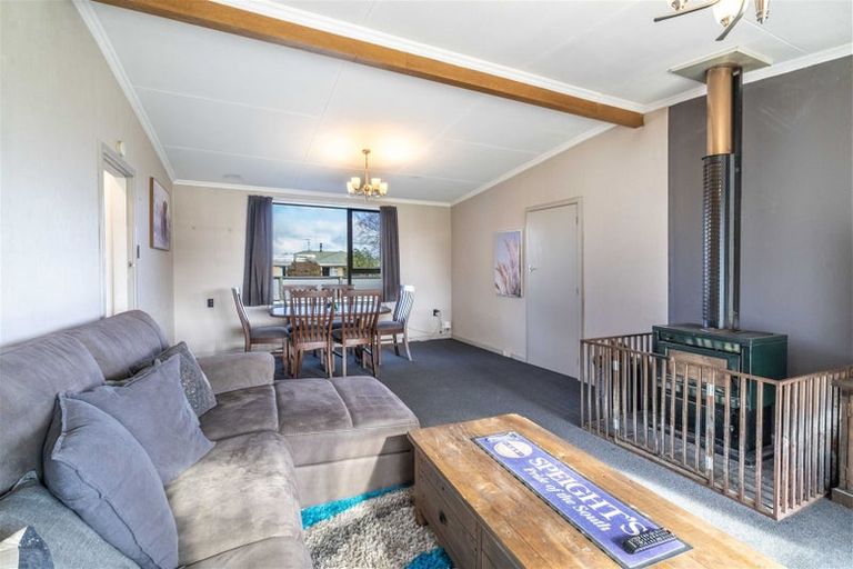 Photo of property in 64 Highfield Terrace, Newfield, Invercargill, 9812