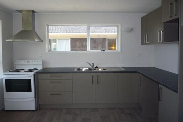 Photo of property in 5/63 Willerton Avenue, New Lynn, Auckland, 0600