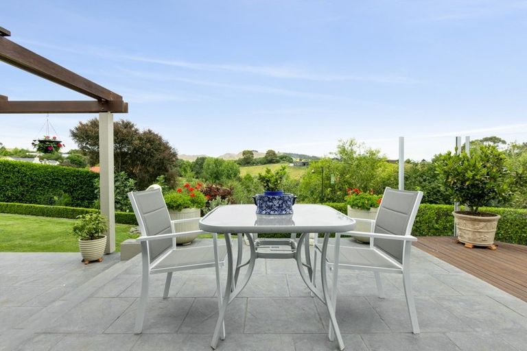 Photo of property in 88 Rochfort Road, Havelock North, 4130