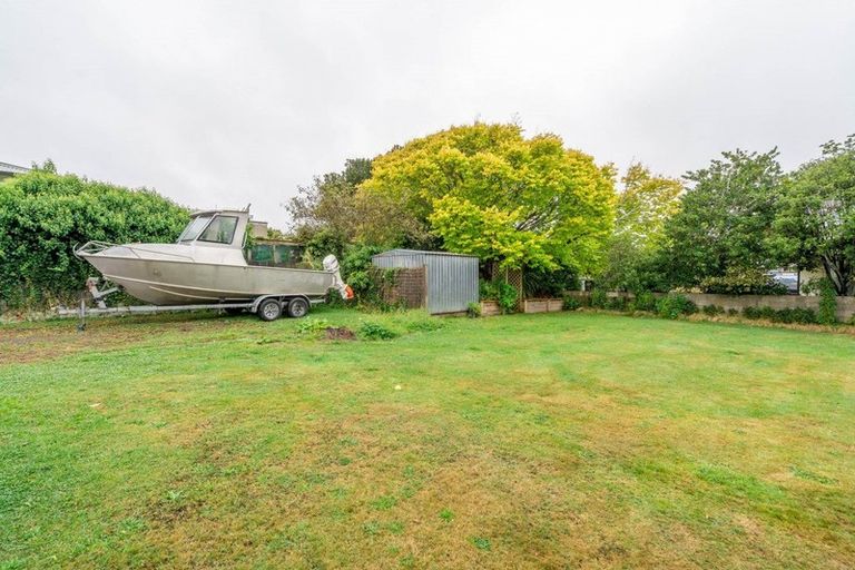 Photo of property in 15 Ritchie Street, Richmond, Invercargill, 9810