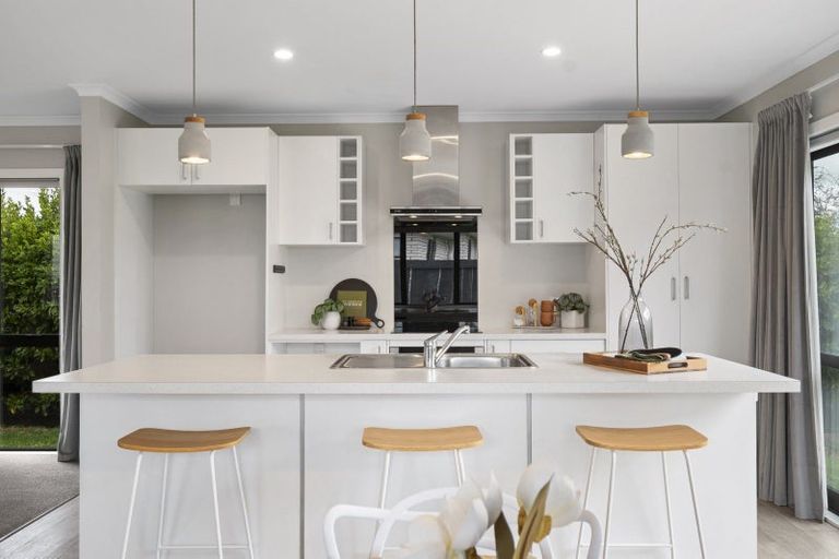 Photo of property in 11 Wescombe Grove, Feilding, 4702