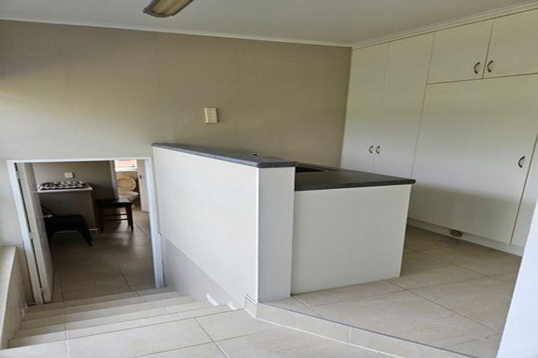 Photo of property in 9 Kapiti Place, Awapuni, Palmerston North, 4412