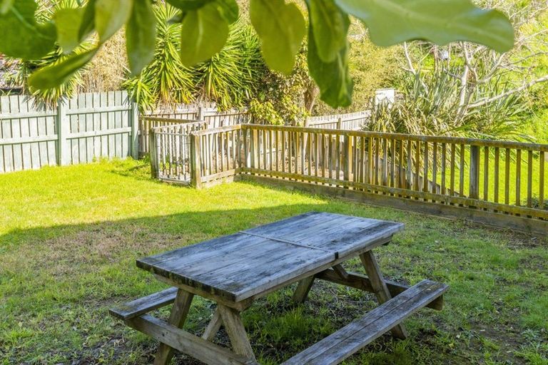 Photo of property in 95a Renown Road, Raumati South, Paraparaumu, 5032