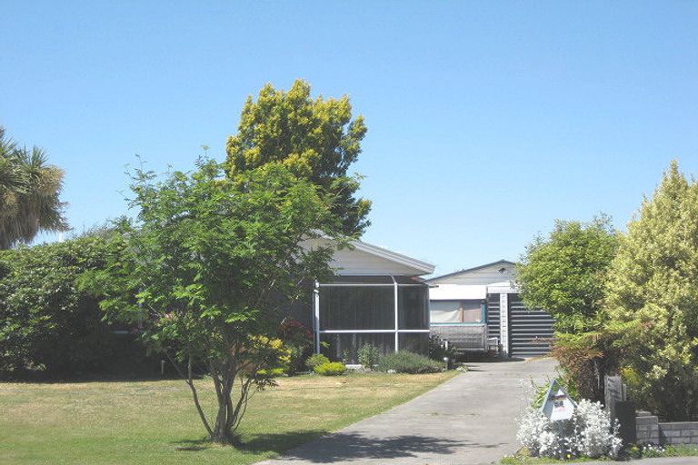Photo of property in 64 Donnington Street, Parklands, Christchurch, 8083