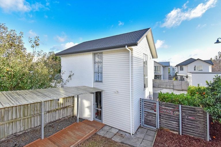 Photo of property in 176 Porchester Road, Takanini, 2112