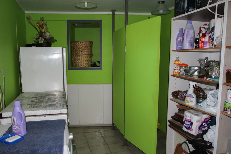 Photo of property in 70 Weston Road, Waiareka Junction, Oamaru, 9401