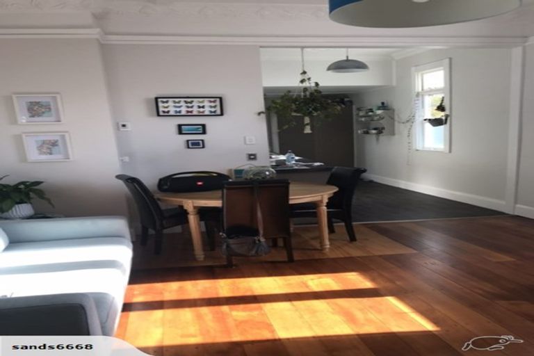 Photo of property in 12 Vigor Brown Street, Napier South, Napier, 4110