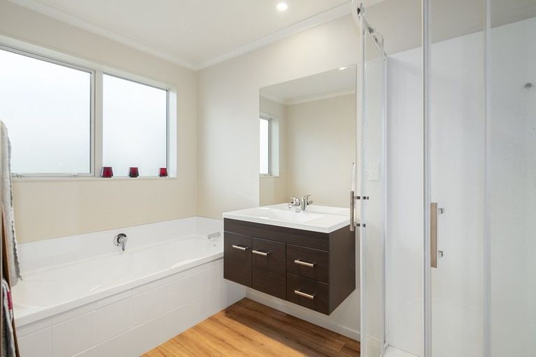 Photo of property in 32 Sanctuary Drive, Stoke, Nelson, 7011