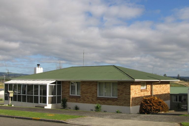 Photo of property in 2 Argyll Road, Greerton, Tauranga, 3112