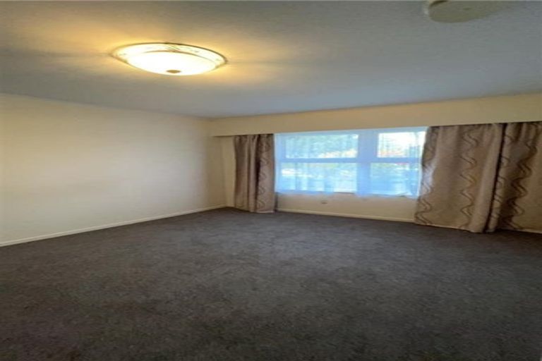 Photo of property in 34 Reeves Road, Pakuranga, Auckland, 2010