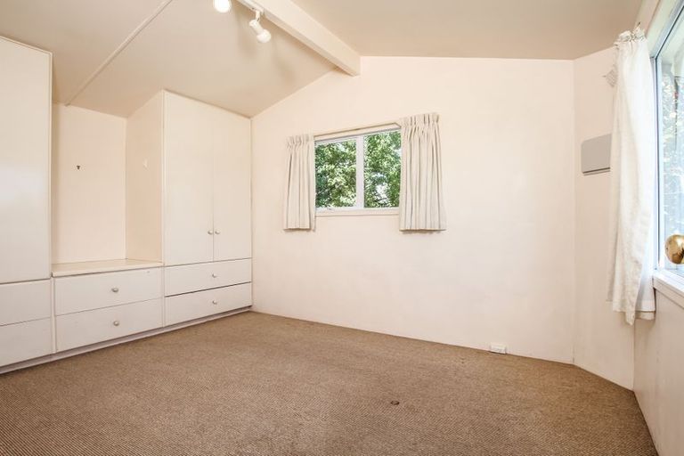 Photo of property in 2/15 Adriatic Avenue, Henderson, Auckland, 0612