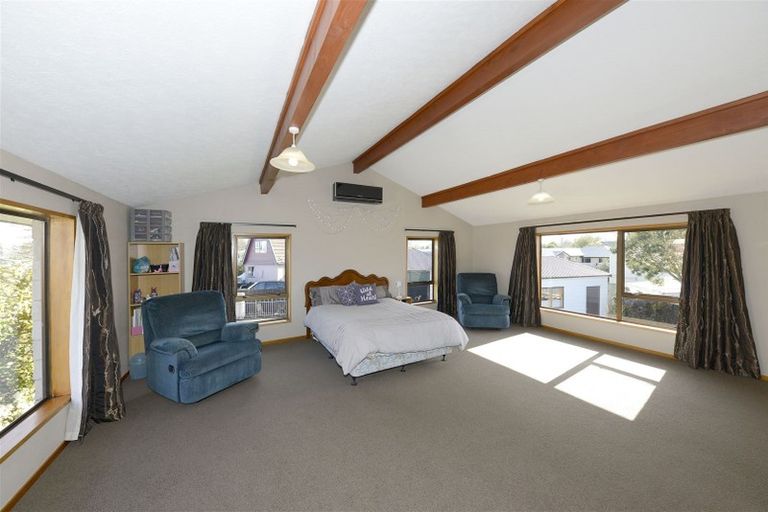 Photo of property in 448c Harewood Road, Harewood, Christchurch, 8051