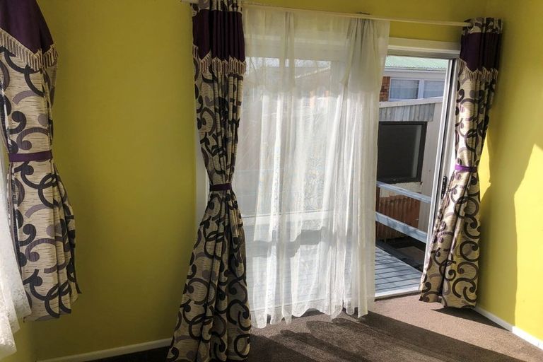 Photo of property in 5 Gadsby Place, Hamilton East, Hamilton, 3216