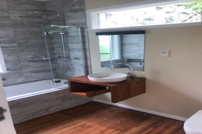 Photo of property in 25 Prospect Terrace, Johnsonville, Wellington, 6037