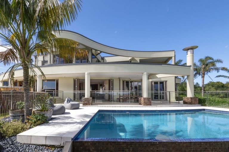 Photo of property in 601 Redoubt Road, Flat Bush, Auckland, 2019