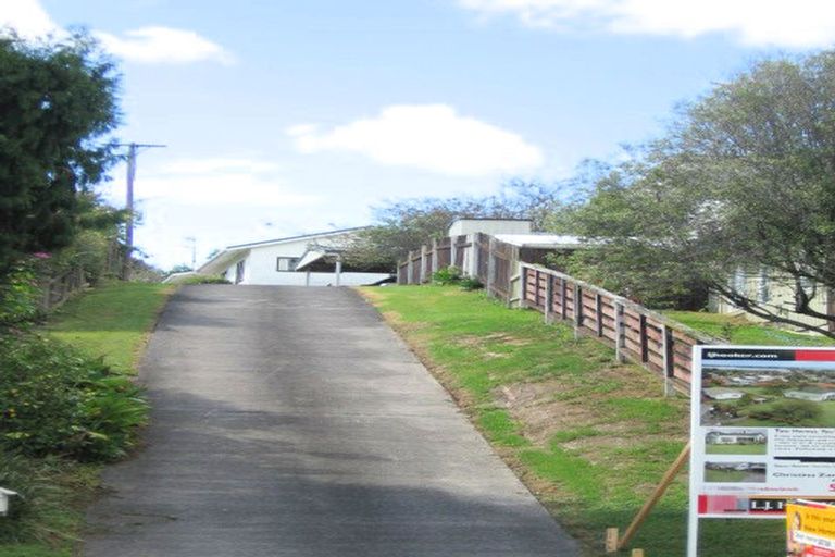 Photo of property in 98 Cardiff Road, Pakuranga, Auckland, 2010