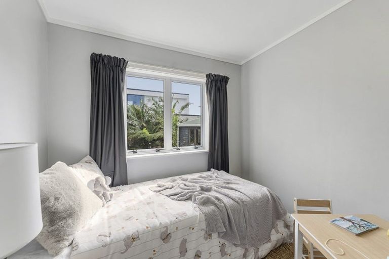 Photo of property in 9 Princes Street, Fitzroy, New Plymouth, 4312