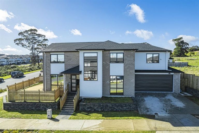 Photo of property in 11 Eros Road, Flat Bush, Auckland, 2019