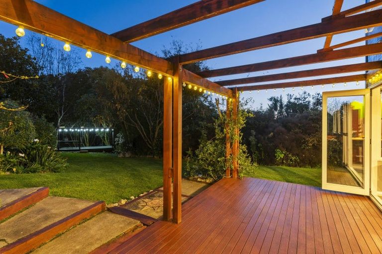 Photo of property in 32 Hadfield Road, Peka Peka, Waikanae, 5391