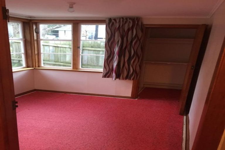 Photo of property in 24 Gloucester Street, Silverstream, Upper Hutt, 5019