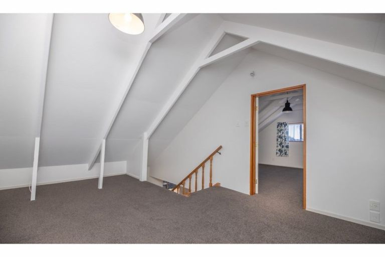 Photo of property in 2a Wainoni Road, Wainoni, Christchurch, 8061